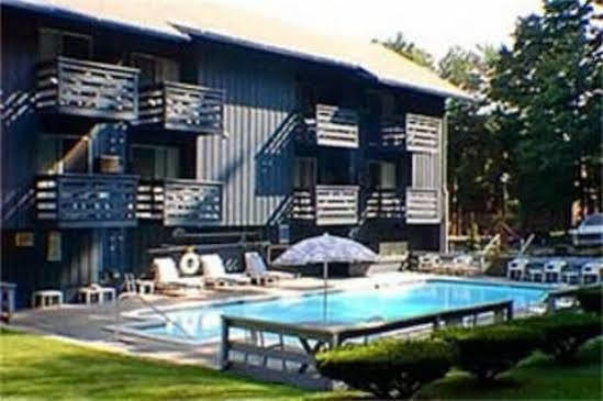 Iron Horse Inn Simsbury Ngoại thất bức ảnh