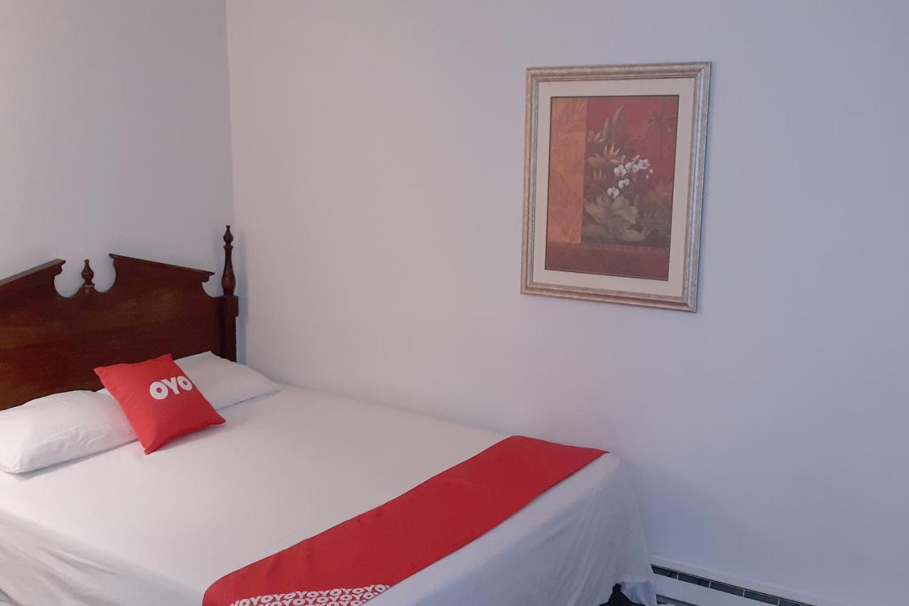 Iron Horse Inn Simsbury Ngoại thất bức ảnh