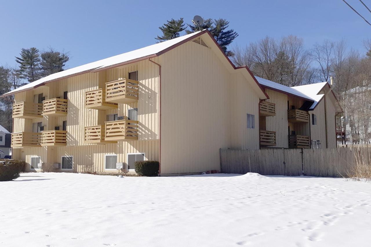 Iron Horse Inn Simsbury Ngoại thất bức ảnh