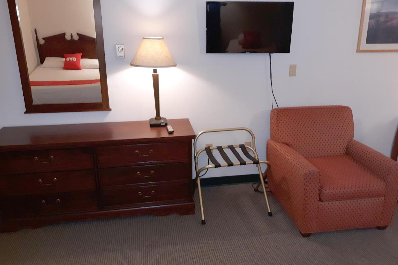 Iron Horse Inn Simsbury Ngoại thất bức ảnh